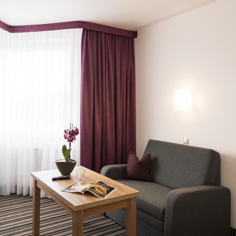 Hotel Touric Корбах Экстерьер фото