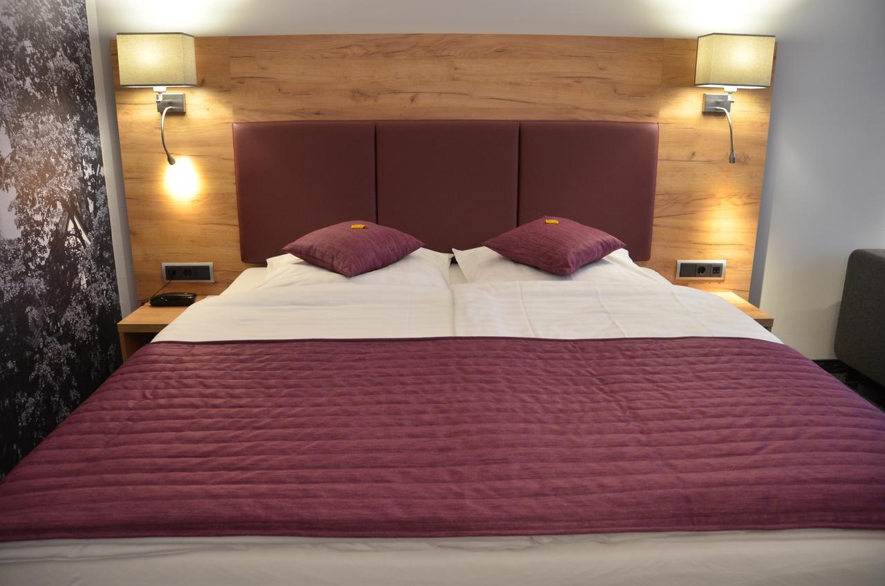 Hotel Touric Корбах Экстерьер фото